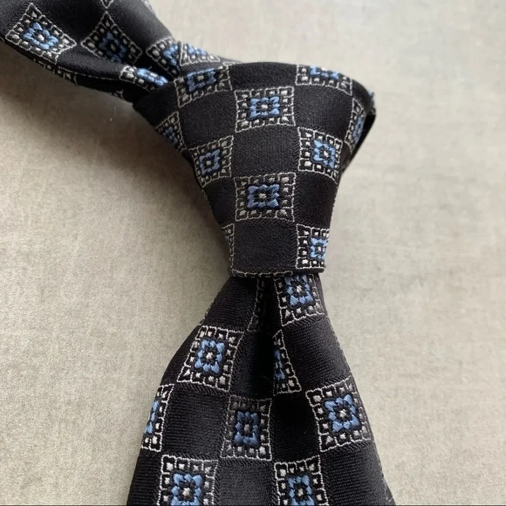 Brooks Brothers “Golden Fleece” Seven Fold Tie